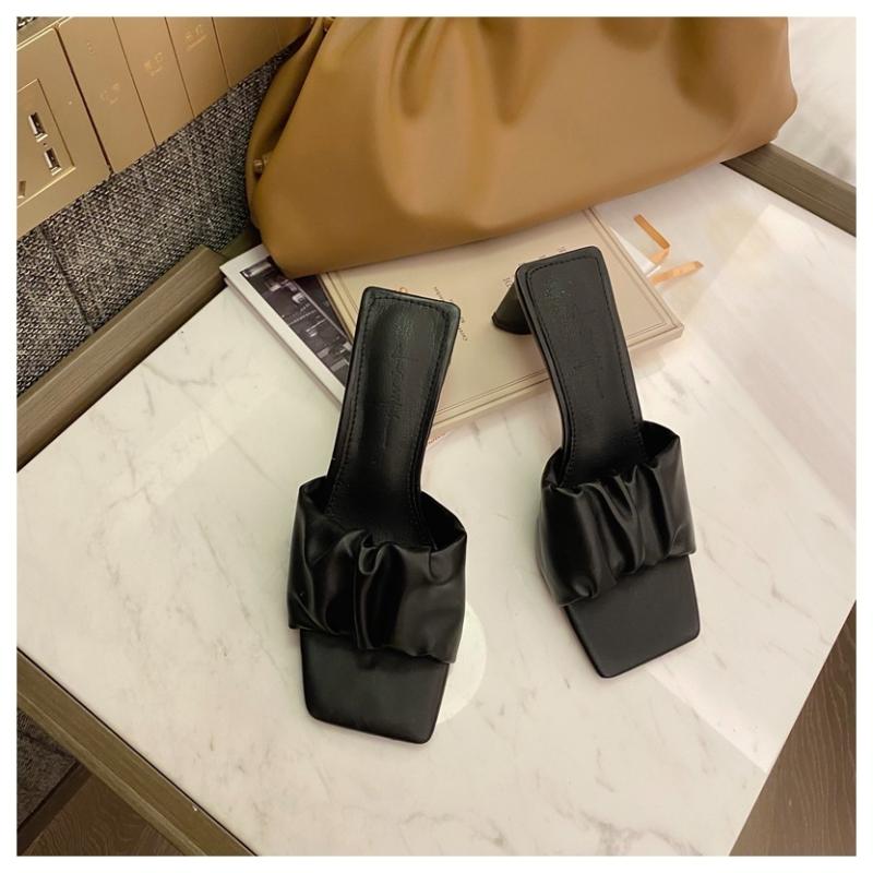 Fashion Med Heels Slippers Slides Women Summer Sandals Slip On Outdoor Slipper Elegant Pleated Shoes Women Slippers Mujer, Black
Fashion Med Heels Slippers Slides Women Summer Sandals Slip On Outdoor Slipper Elegant Pleated Shoes Women Slippers Mujer, Black