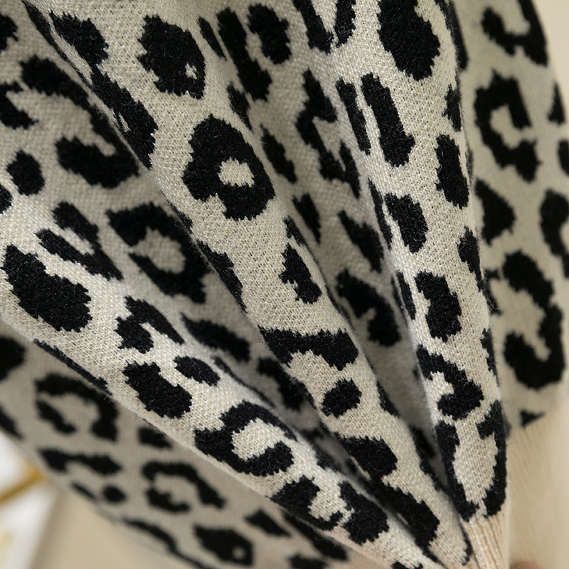 MUMUZI crewneck sweater women pullover leopard knitted sweaters 2019 winter fashion long sleeve casual hit color jumpers LY191213