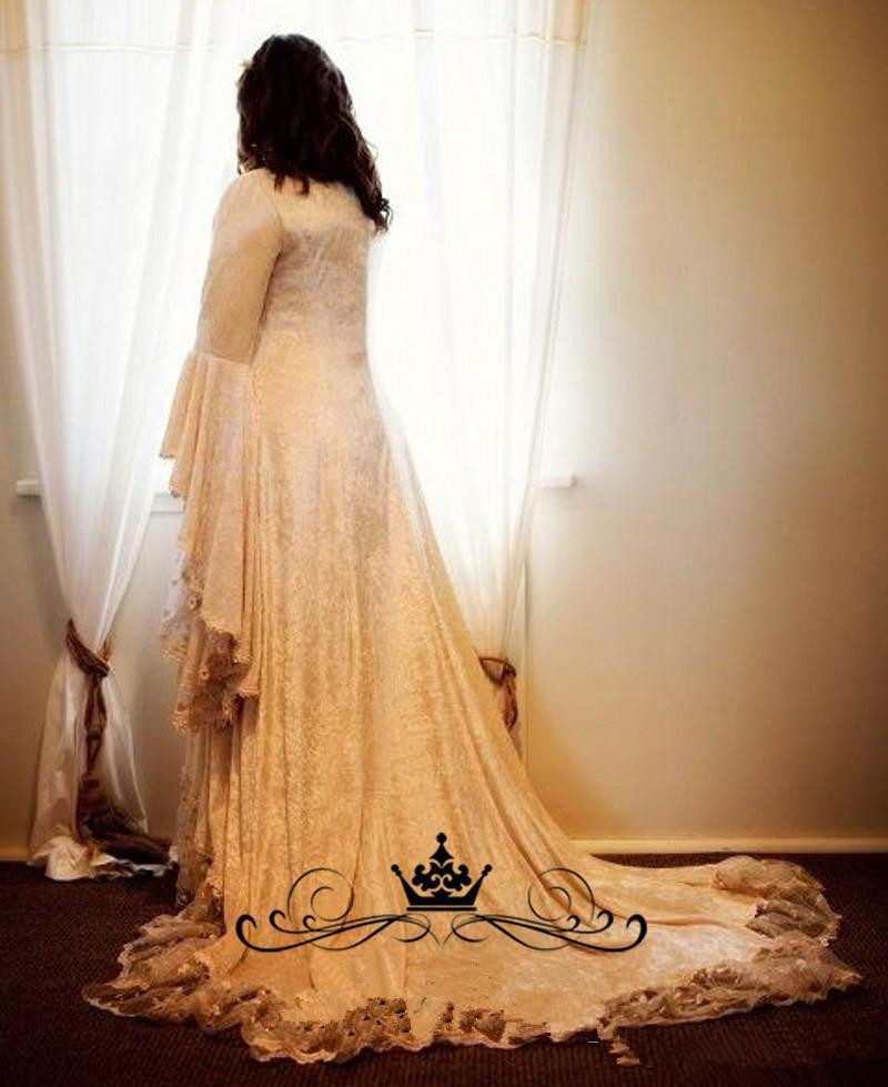 Vintage Lace Gothic Overskirts Wedding Dresses 2019 Plus Size A Line Bell Long Sleeve Bridal Gowns Renaissance Medieval halloween