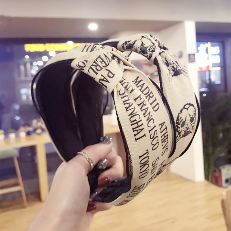 Boutique Hair Accessories Letter Cat Head Ribbon Ears Bow Wide-Brimmed Headband HKnot Hair Band Accessories
Boutique Hair Accessories Letter Cat Head Ribbon Ears Bow Wide-Brimmed Headband HKnot Hair Band Accessories