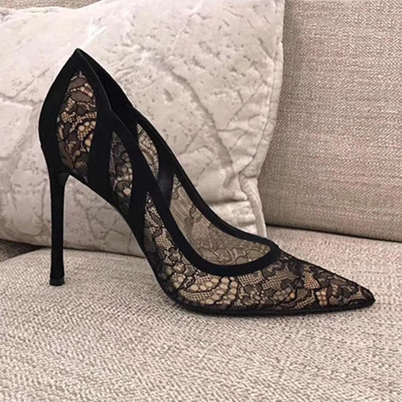 Hot Sale Designer Lace High Heels Women Pumps Sexy Mesh Female Summer Shoes Pointed Toes Slip on Thin Heel Black 7cm 9cm
Hot Sale Designer Lace High Heels Women Pumps Sexy Mesh Female Summer Shoes Pointed Toes Slip on Thin Heel Black 7cm 9cm