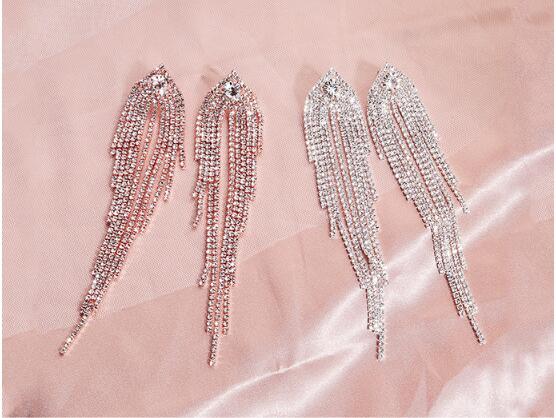 2020 Shining Beading Crystal Wedding Earring For Girls In Stock Silver Rose Gold Bridal Beach Wedding Accessories Drop Earrings Exquisite
2020 Shining Beading Crystal Wedding Earring For Girls In Stock Silver Rose Gold Bridal Beach Wedding Accessories Drop Earrings Exquisite