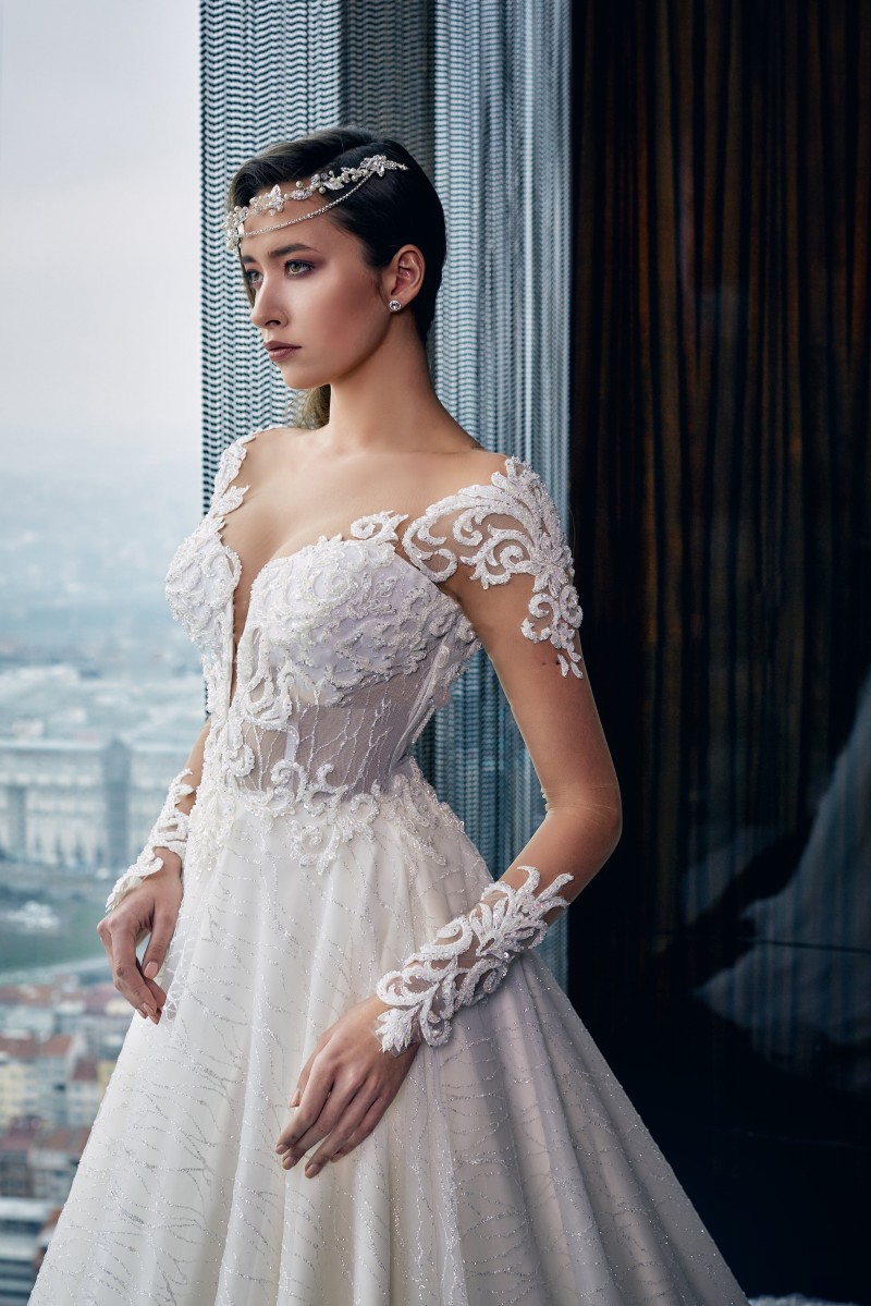 2019 Luxury Beading Wedding Dresses Lace Appliqued Long Sleeve Appliqued Bridal Gowns Boho Tulle A Line Wedding Dress Robe De Mariéee