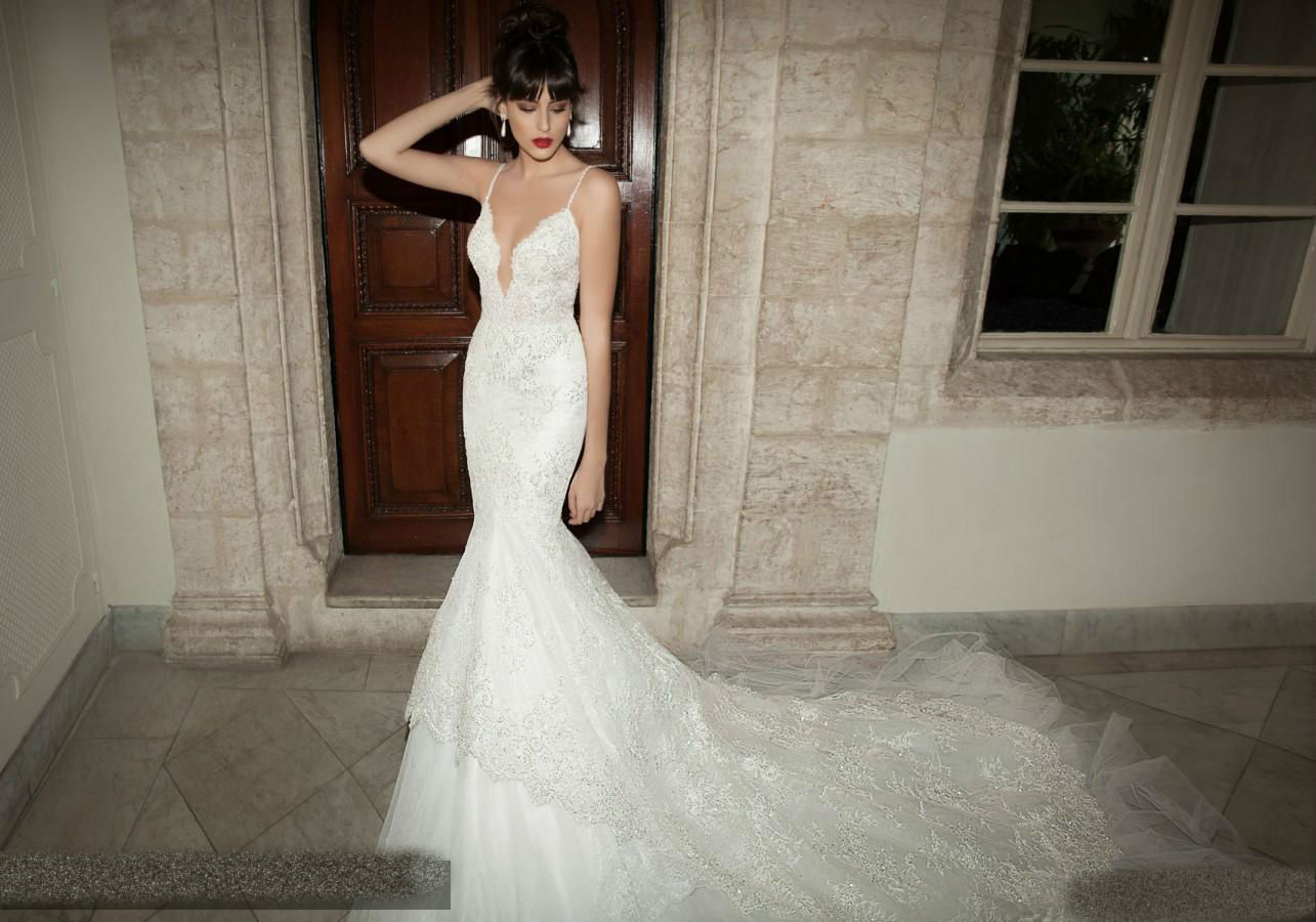 Berta 2019 Mermaid Wedding Dresses Spaghetti Straps Lace Applique Beaded Bridal Gowns Court Train Custom Made Beach Wedding Dress