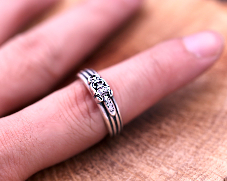 Personalized 925 sterling silver rings antique silver American vintage jewelry hand-made designer sword band rings for men & women nice gift