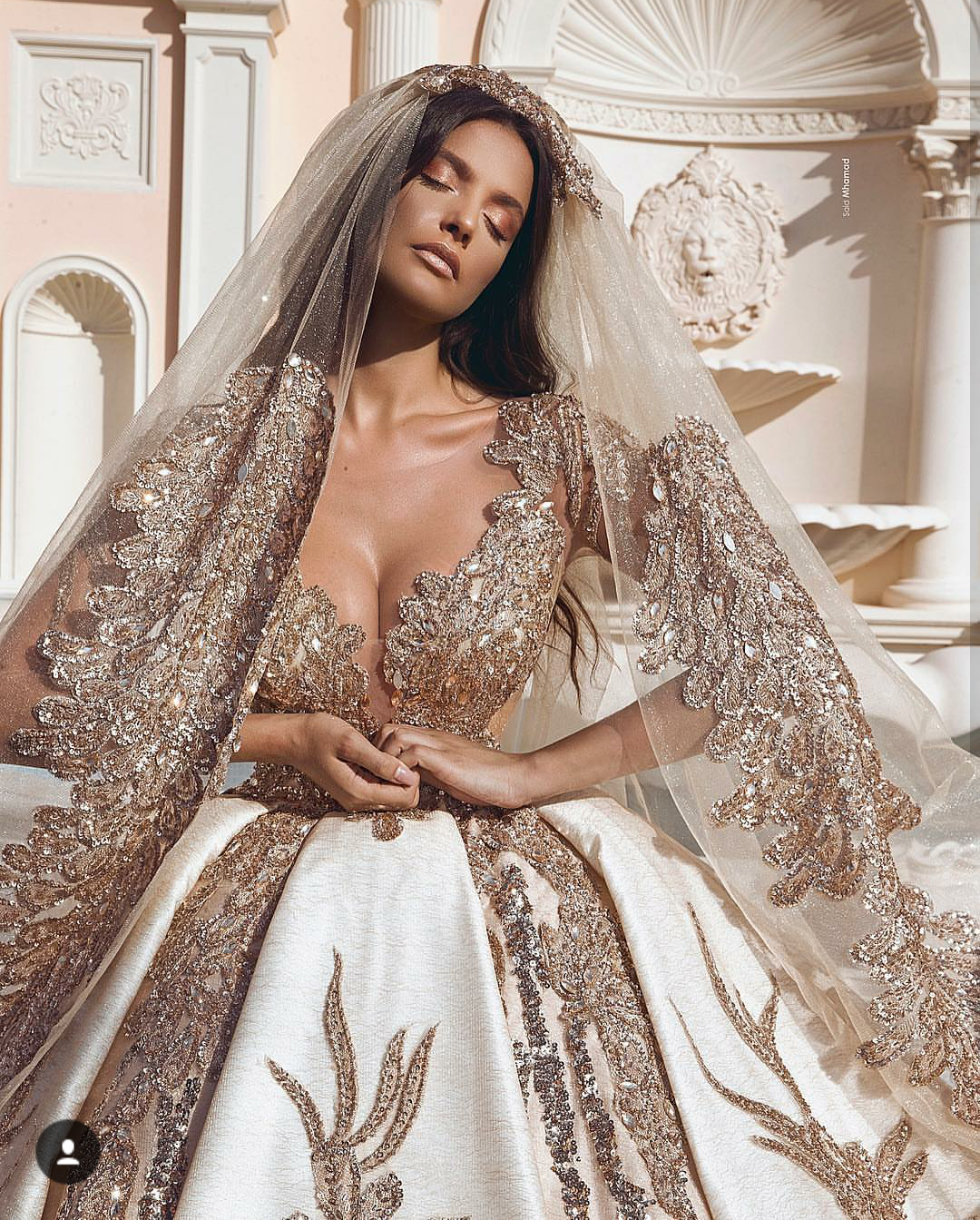 Dubai Arabic Vintage Wedding Dresses Said Mhamad Long Sleeve Gold Lace Applique Sequins Plus Size Wedding Dress with Cathedral Train