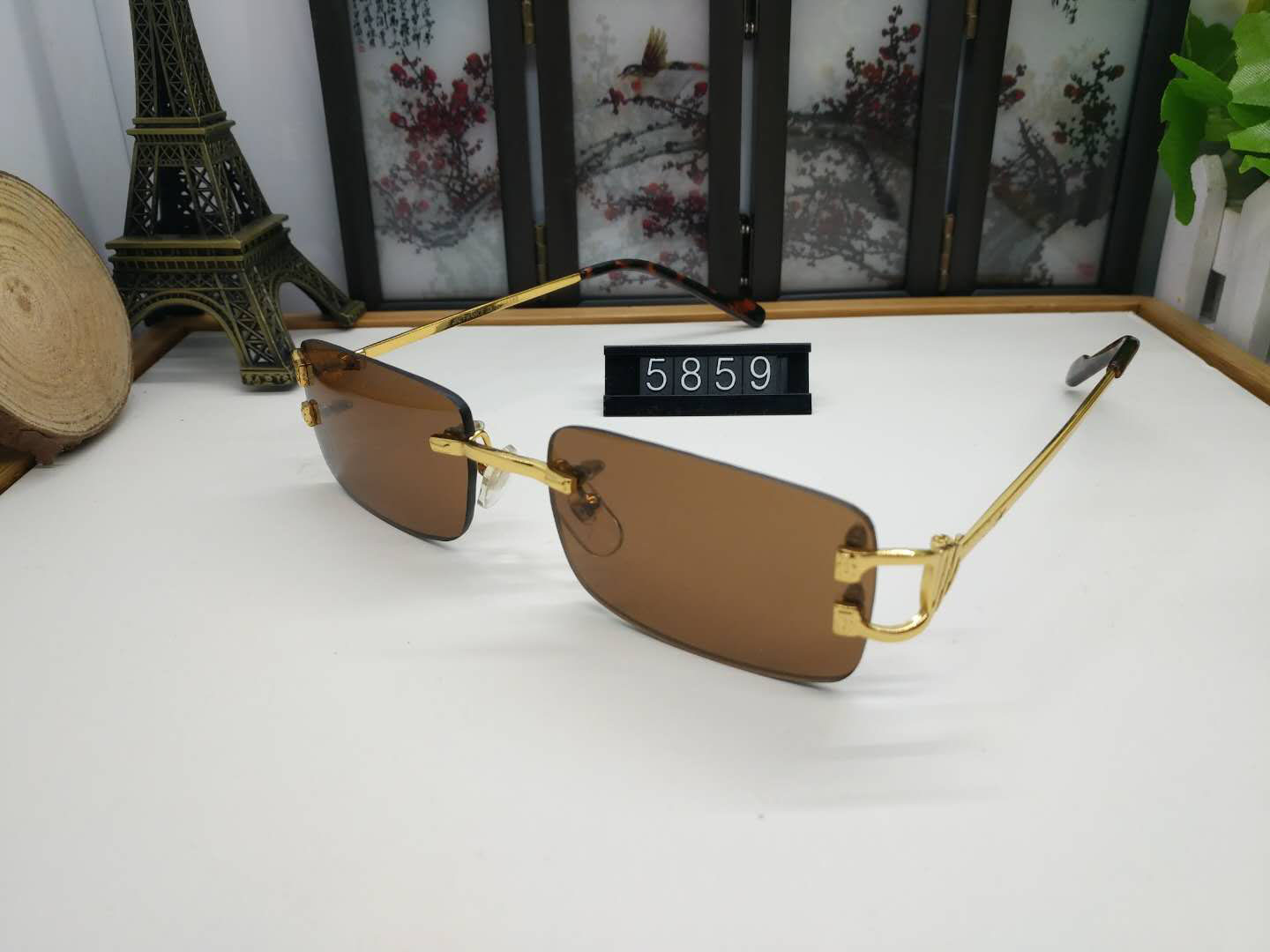 fashion sunglasses for men 2017 new sports mens sunglasses gradient lens driving sun glasses come with original box Lunettes Gafas de sol, White;black
fashion sunglasses for men 2017 new sports mens sunglasses gradient lens driving sun glasses come with original box Lunettes Gafas de sol, White;black