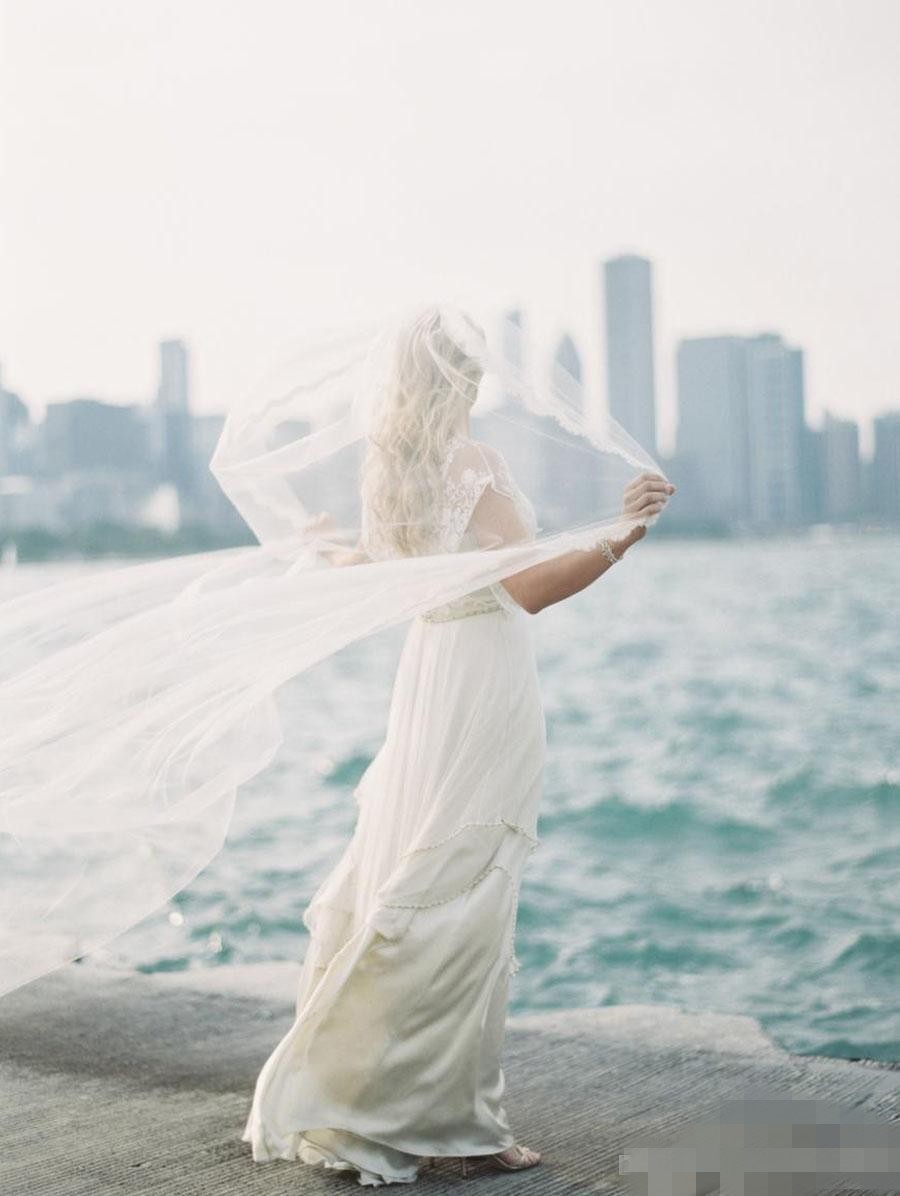 Dresses Beach Lace Pearls Beaded Short Cap Sleeves Off the Shoulder Tiered Skirt Chiffon Wedding Gown Vestido De Novia