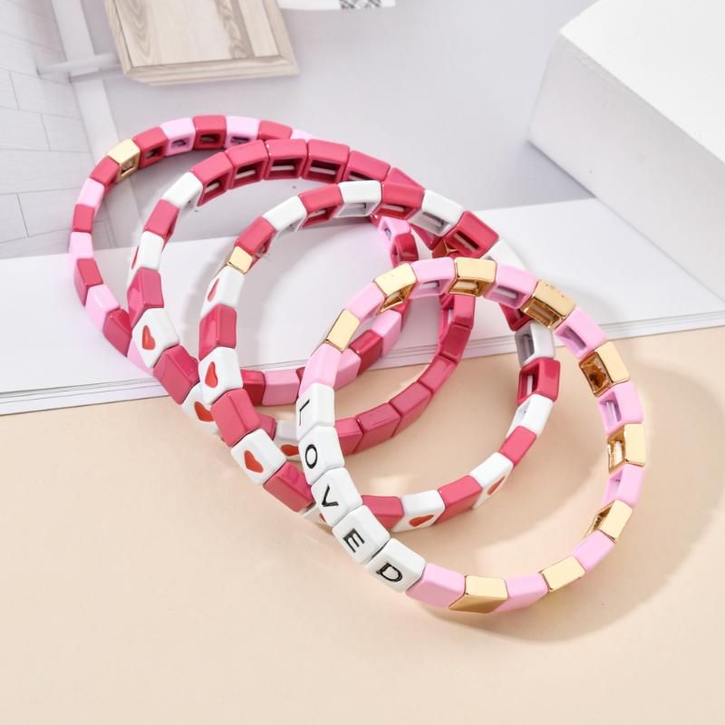 Charm Bracelets Handmade Summer Enamel Pink Colour Unisex Colorful Fashion Bangles For Women Metal Sport Bracelet Femme 2021
Charm Bracelets Handmade Summer Enamel Pink Colour Unisex Colorful Fashion Bangles For Women Metal Sport Bracelet Femme 2021