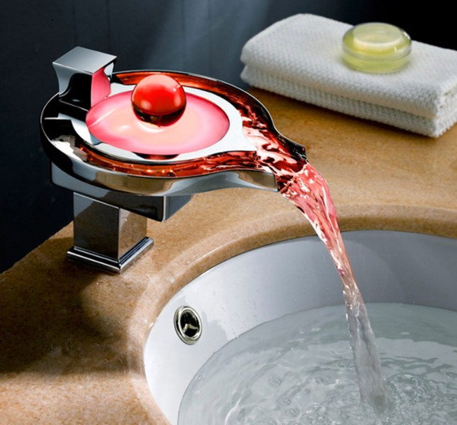 LED Faucet LED Bathroom Basin Faucet Brass Chrome Finished Waterfall Taps Water Power Basin Tap Mixer Torneira