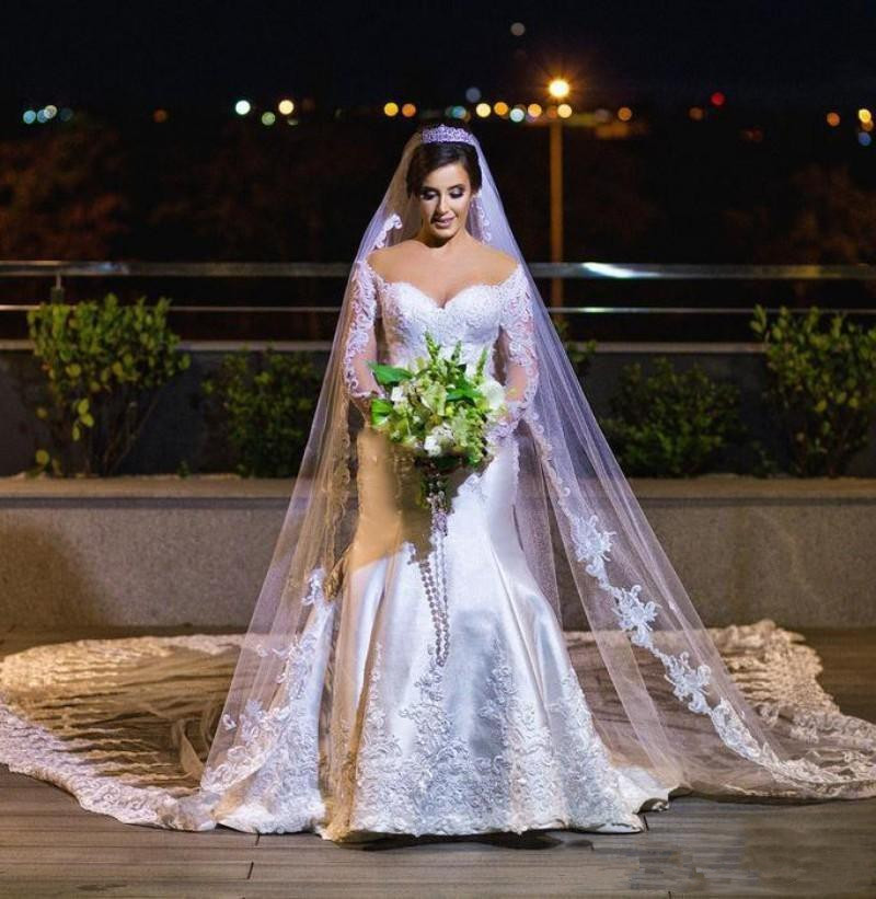 Cathedral Train Mermaid Wedding Dresses With Long Sleeve Plus Size Sheer Off Shoulder Lace Applique Arabic Dubai Castle Civil Bridal Gowns