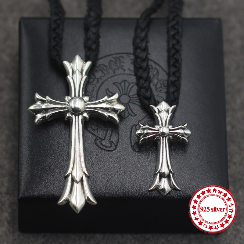 S925 sterling silver necklaces pendants retro personality classic fashion punk style cowhide rope cross necklace pendants gift 2021 new hot
S925 sterling silver necklaces pendants retro personality classic fashion punk style cowhide rope cross necklace pendants gift 2021 new hot