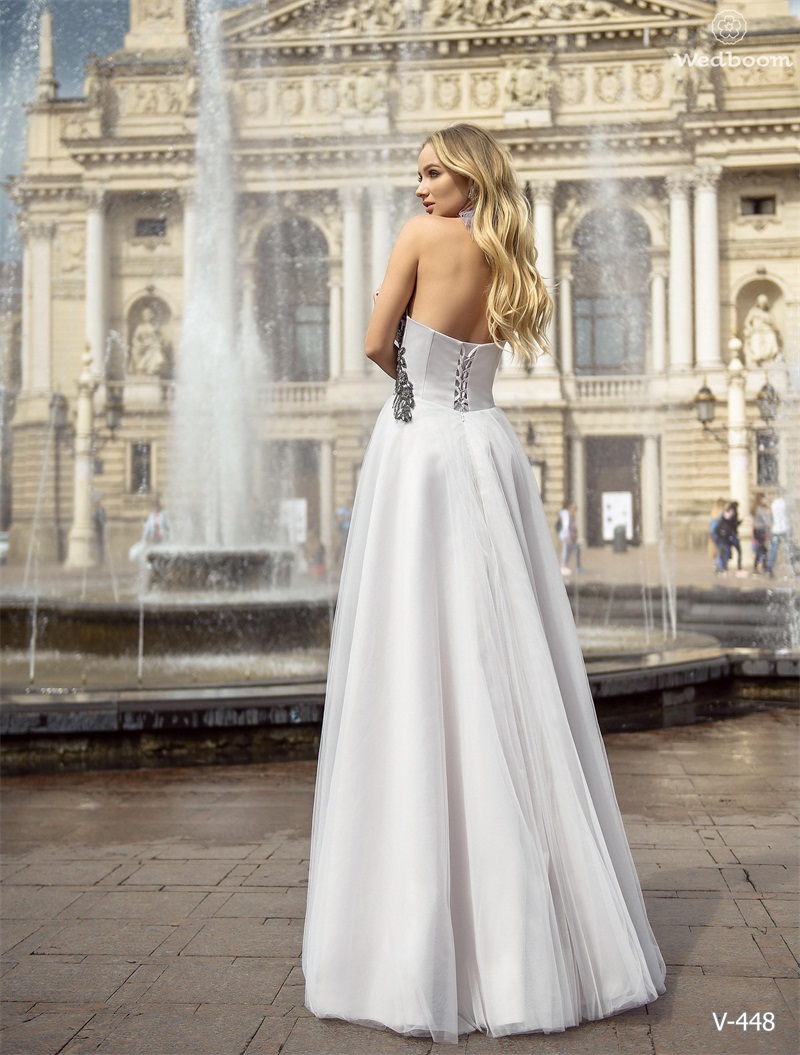 2020 Beaded Collar Evening Dresses Formal Sleeveless Appliqued Sequins Crystal Prom Dress Sweep Train Backless Custom Made Party Gown Cheap