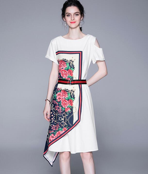 Off-the-shoulder sleeve white flora dresses stitching dress Asymmetrical women dresses crew neck Street Style Dresses knee-length, Multi
Off-the-shoulder sleeve white flora dresses stitching dress Asymmetrical women dresses crew neck Street Style Dresses knee-length, Multi