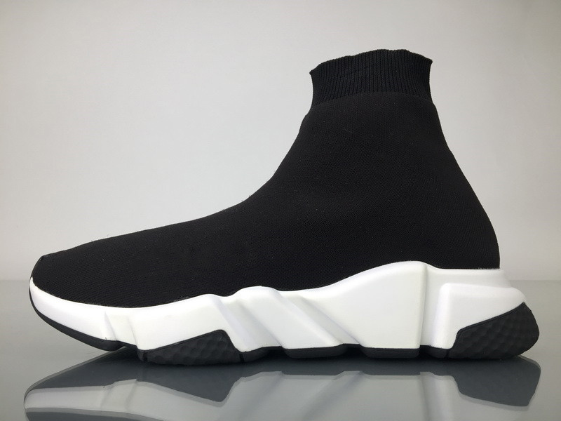 2021 Men designer Sock boots Speed Trainer 1.0 sock Sneakers Casual shoes women runner Sneaker walking outdoor fly socks speeds boot
2021 Men designer Sock boots Speed Trainer 1.0 sock Sneakers Casual shoes women runner Sneaker walking outdoor fly socks speeds boot