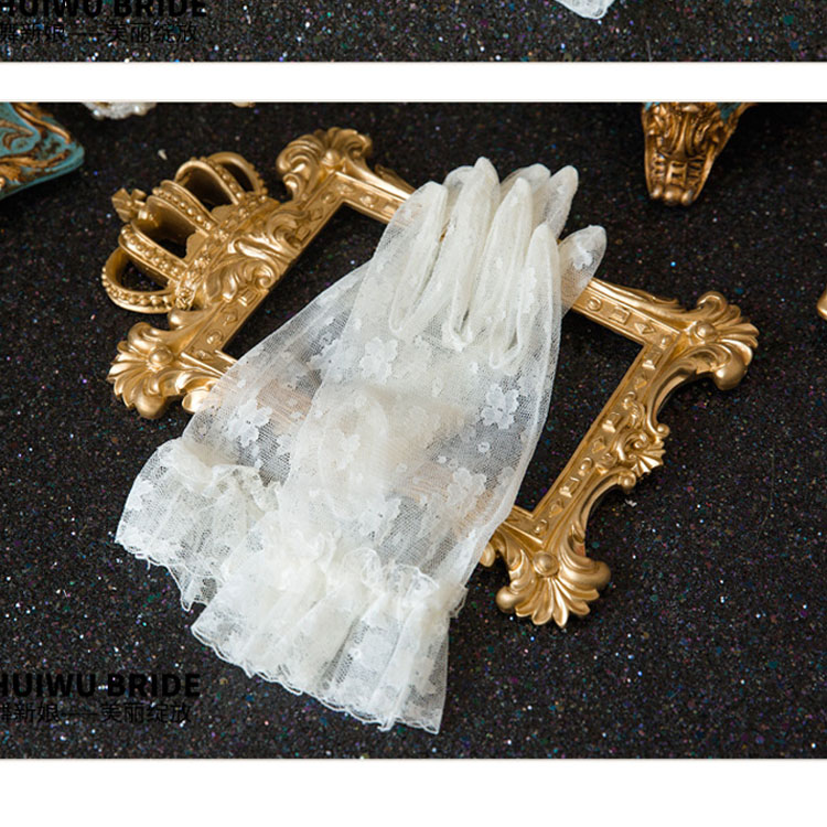 In Stock Cheap New Sexy Fingerless Gloves Wedding Bridal Gloves Accessory Beaded Lace Gloves Wedding Accessories Wrist Length