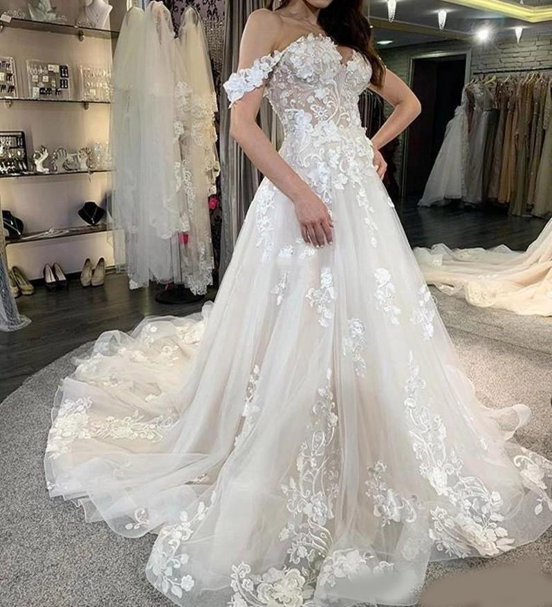 2020 New Off Shoulder Lace Wedding Dresses For Bride Appliques Sweep Train Country Style Bridal Gowns Modern Garden Church Vestidoe