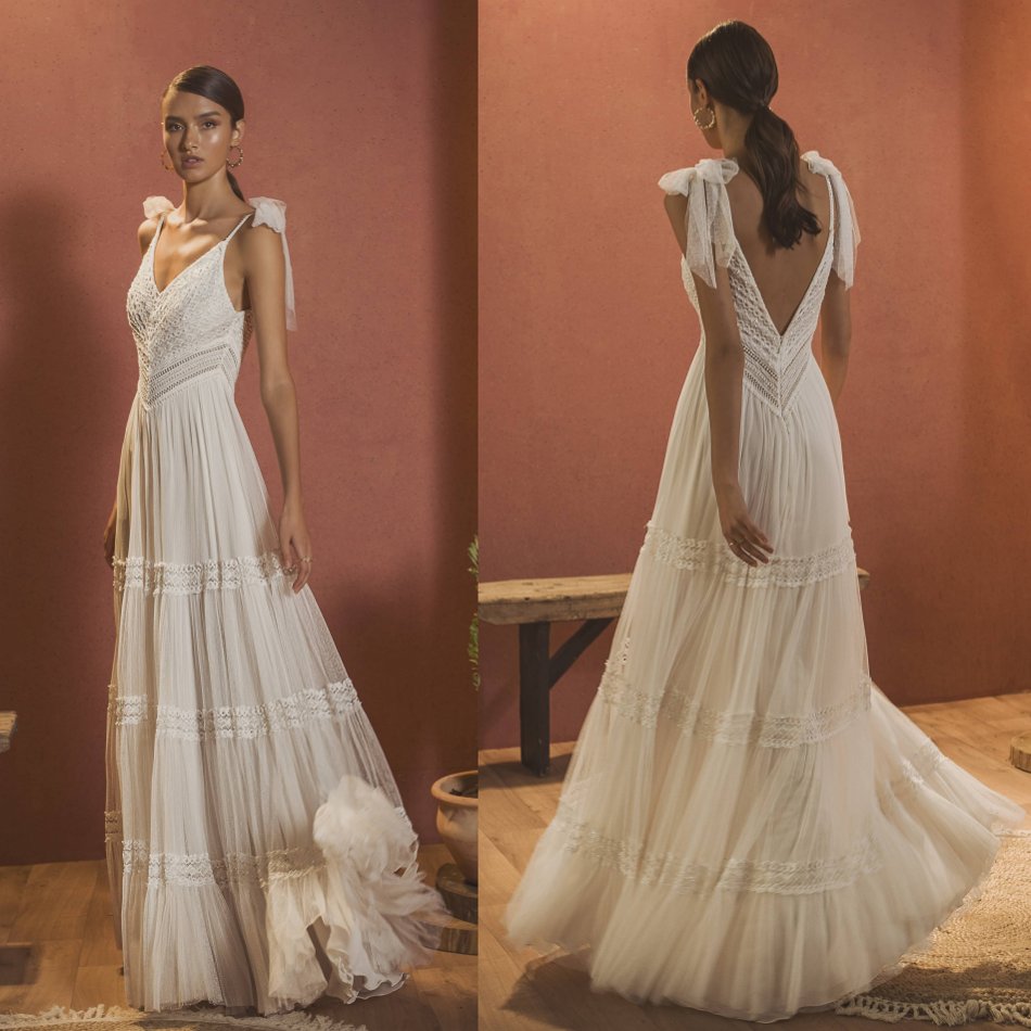 chic wedding dresses spaghetti v neck lace appliqued beads boho beads bridal gowns floor length backless wedding dress robe de marie