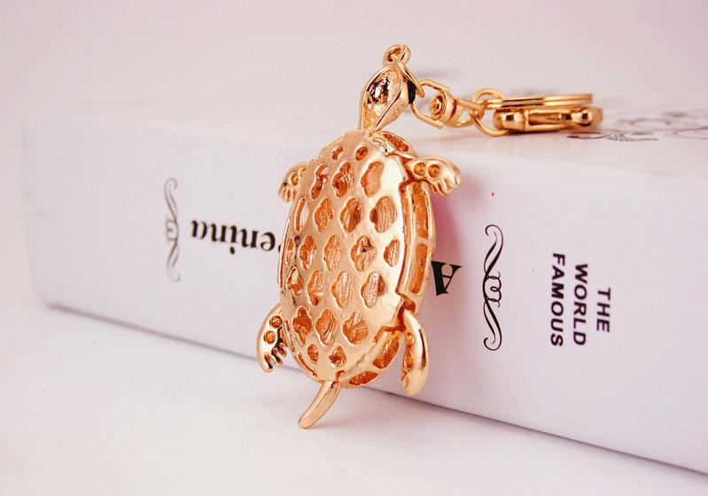 Turtle Key Chain Glitter Enamel Alloy Animal Pendant Keychain Gold Tone Lobster Clasp Key Ring Holders Women Bag Accessories Decoration
