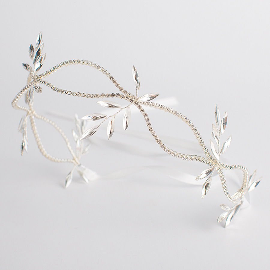 Hair Decorate Silver Rhinestone Wedding Dress Accessories Banquet Hair Hoop Hair Band Bride Headwear
Hair Decorate Silver Rhinestone Wedding Dress Accessories Banquet Hair Hoop Hair Band Bride Headwear