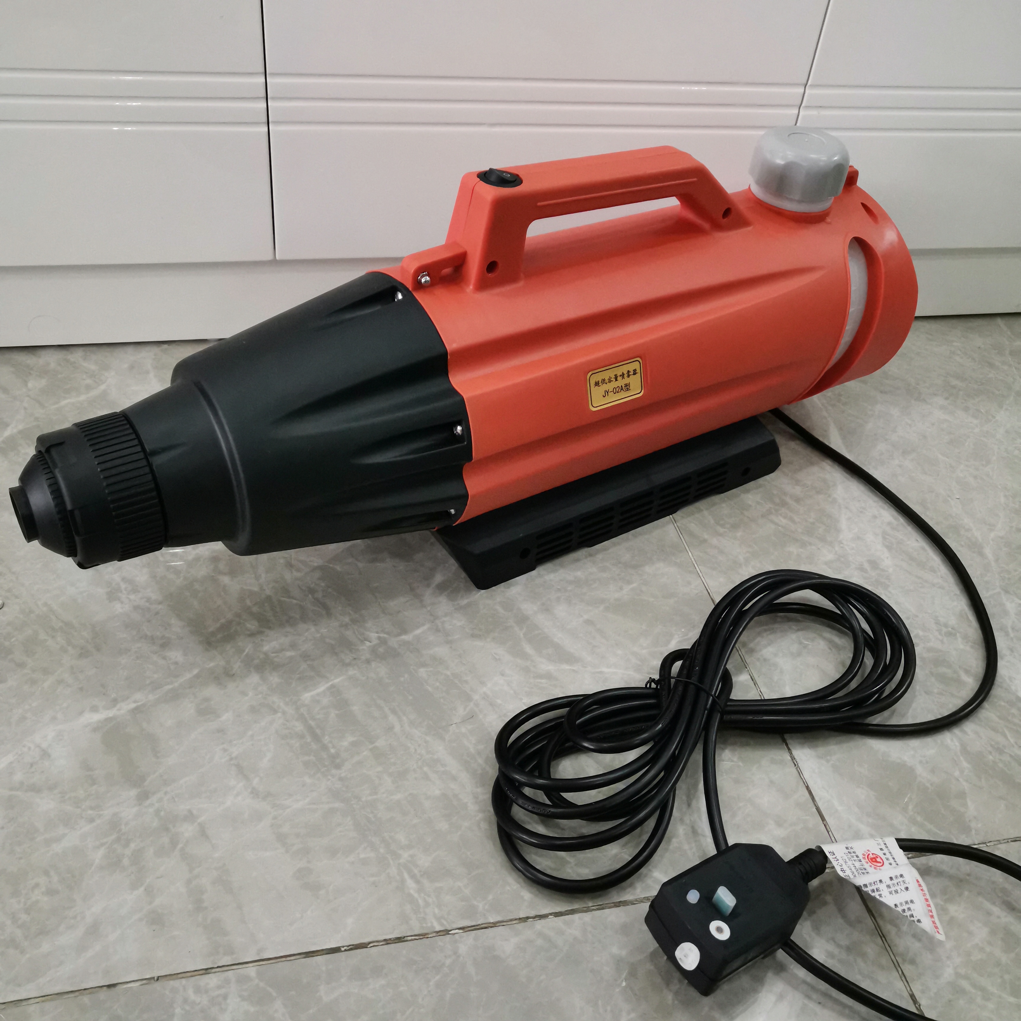 2L Portable Electric ULV Fogger Sprayer cold fogging machine Aerosol generator 110V/220V
2L Portable Electric ULV Fogger Sprayer cold fogging machine Aerosol generator 110V/220V