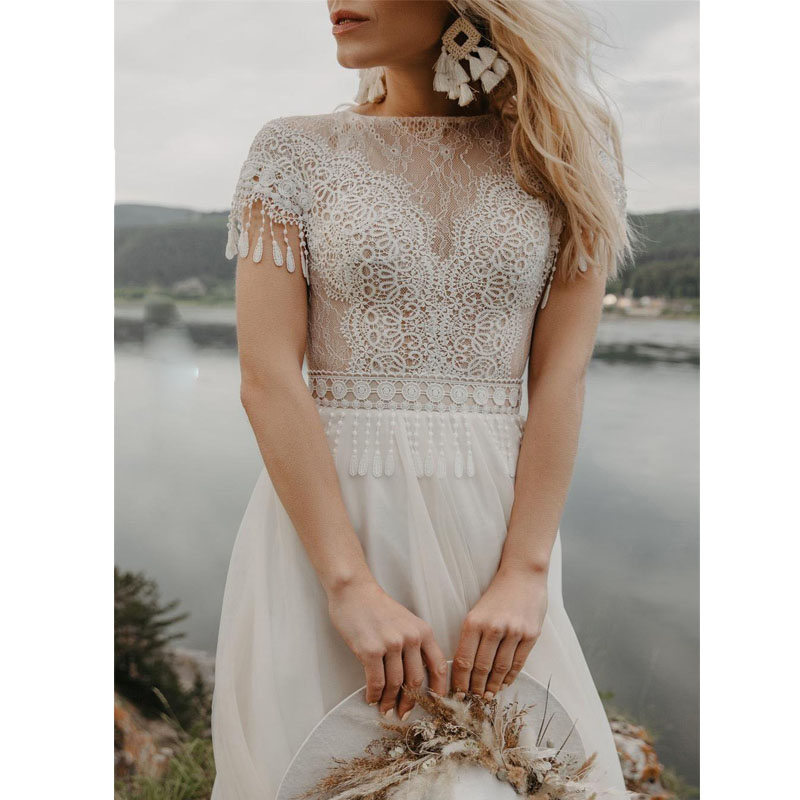 2020 Newest Wedding Dresses with Tassel Short Sleeves Lace Backless Bridal Gowns A Line Tulle Cheap Dress