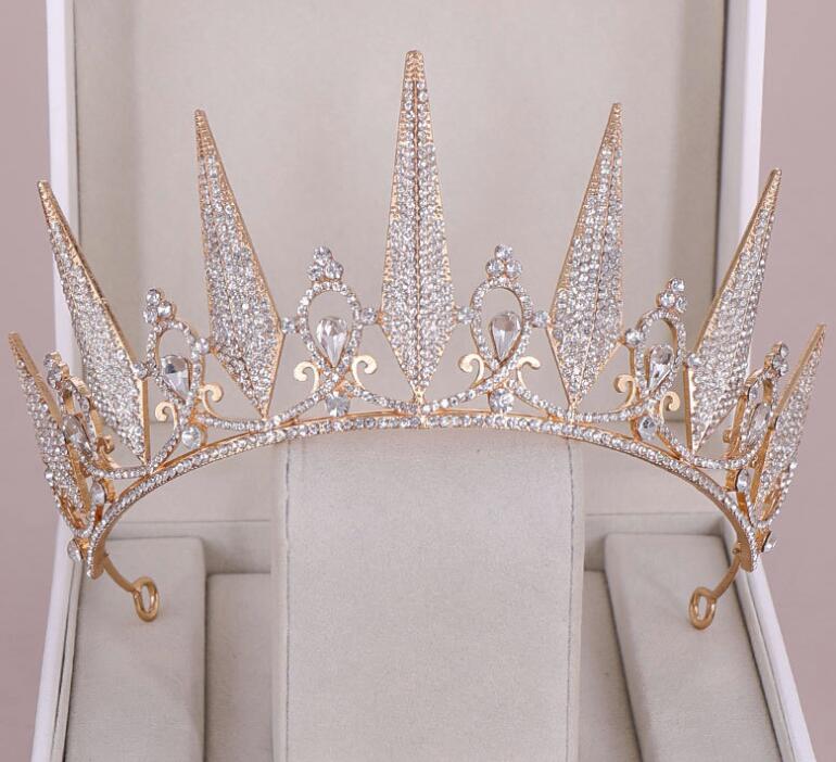 Gorgeous Princess Big Wedding Crowns Bridal Jewel Headpieces Tiaras Women Silver Metal Crystal European Headpieces Bridal Accessories
Gorgeous Princess Big Wedding Crowns Bridal Jewel Headpieces Tiaras Women Silver Metal Crystal European Headpieces Bridal Accessories