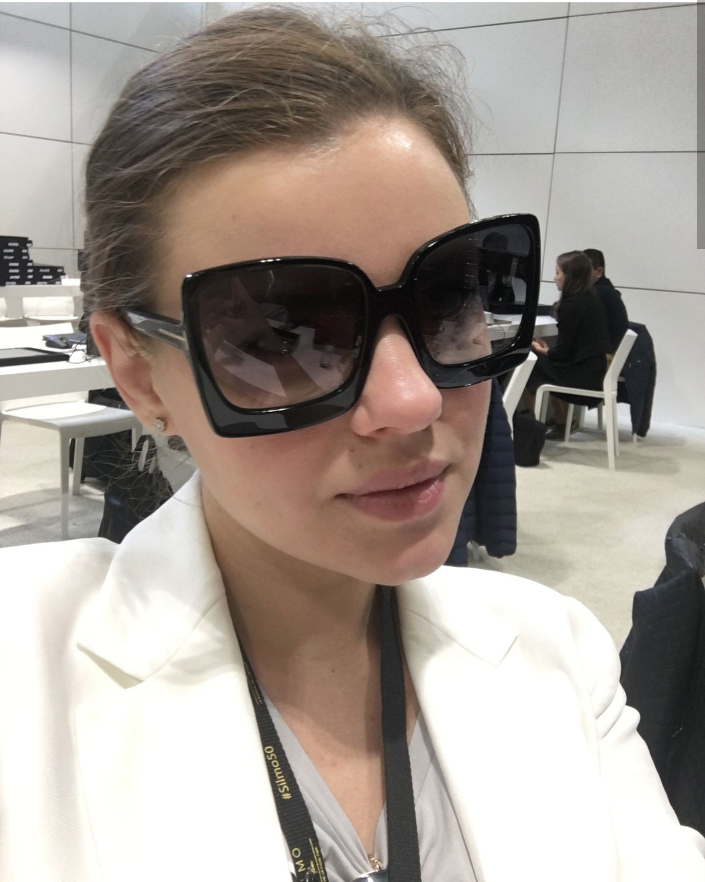 With Tom Big Sunglasses Eyewear Man Woman For Fashion Designer Square Sun Ford UV400 New Sunglasses Trend Lenses Box Glasses Iradi, White;black
With Tom Big Sunglasses Eyewear Man Woman For Fashion Designer Square Sun Ford UV400 New Sunglasses Trend Lenses Box Glasses Iradi, White;black