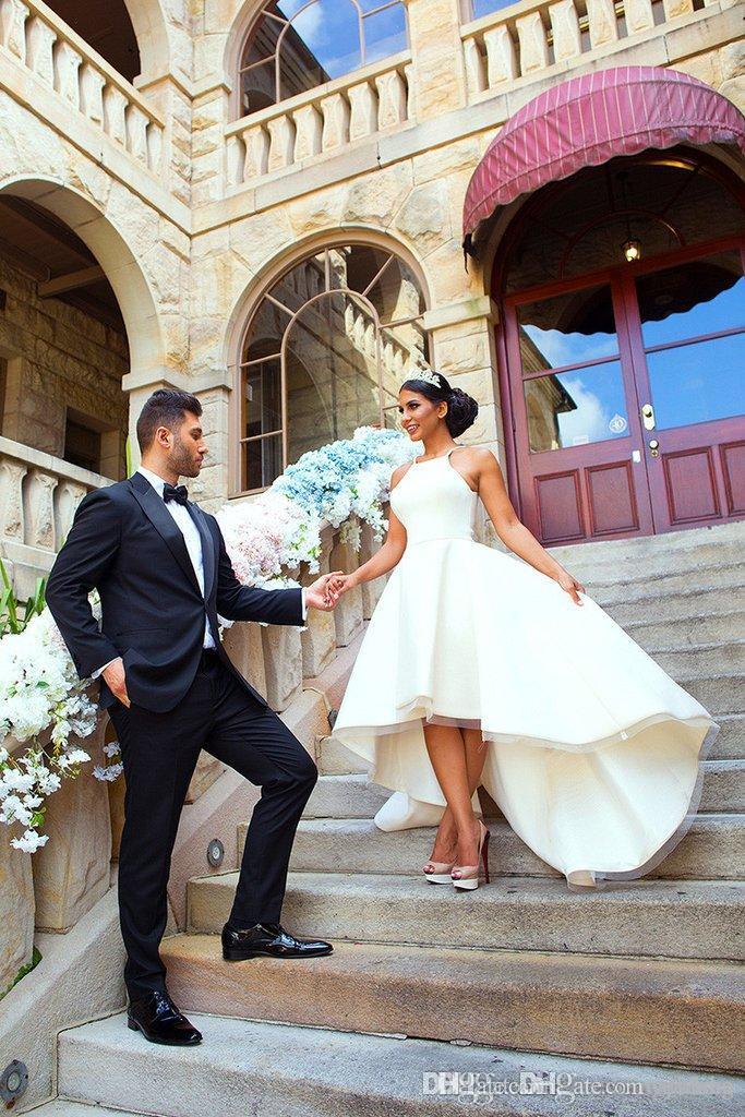 Elegant Charming 2019 White Dubai Simple Prom Dresses Halter Neck Cheap Hi-Lo Simple A Line Formal Evening Party Gowns Custom