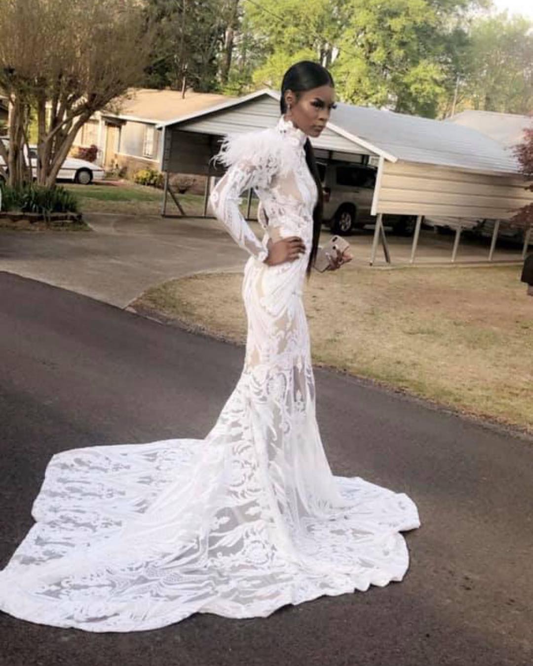 South African Mermaid Wedding Dresses High Neck Lace Feather Long Sleeve Backless Sweep Train Bridal Gowns Plus Size robe de mariée