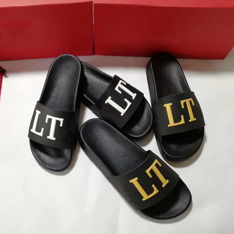 Nail Spikes Rubber Sandals Men Women Rockstuds Slide Slipper Summer Fashion White Thin Bottom Flat Sandals Beaches Pantoufle With Box, Black
Nail Spikes Rubber Sandals Men Women Rockstuds Slide Slipper Summer Fashion White Thin Bottom Flat Sandals Beaches Pantoufle With Box, Black