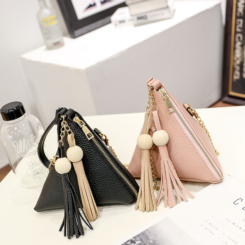 Designer-spring new triangular women designer handbags Korean version tassel female makeup fashion chain oblique girls mini cross body bags, Black
Designer-spring new triangular women designer handbags Korean version tassel female makeup fashion chain oblique girls mini cross body bags, Black