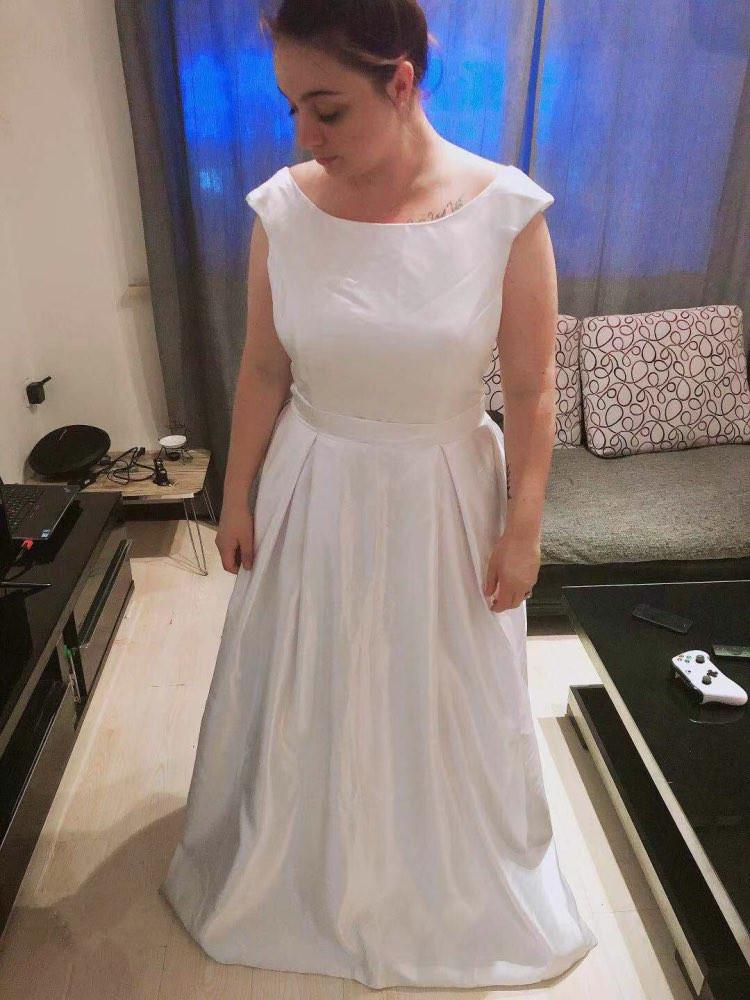 Satin Long Evening Dresses with pocket A Line Simple Prom Dress Robe De Soiree Floor Length Evening Gown, Gray
Satin Long Evening Dresses with pocket A Line Simple Prom Dress Robe De Soiree Floor Length Evening Gown, Gray