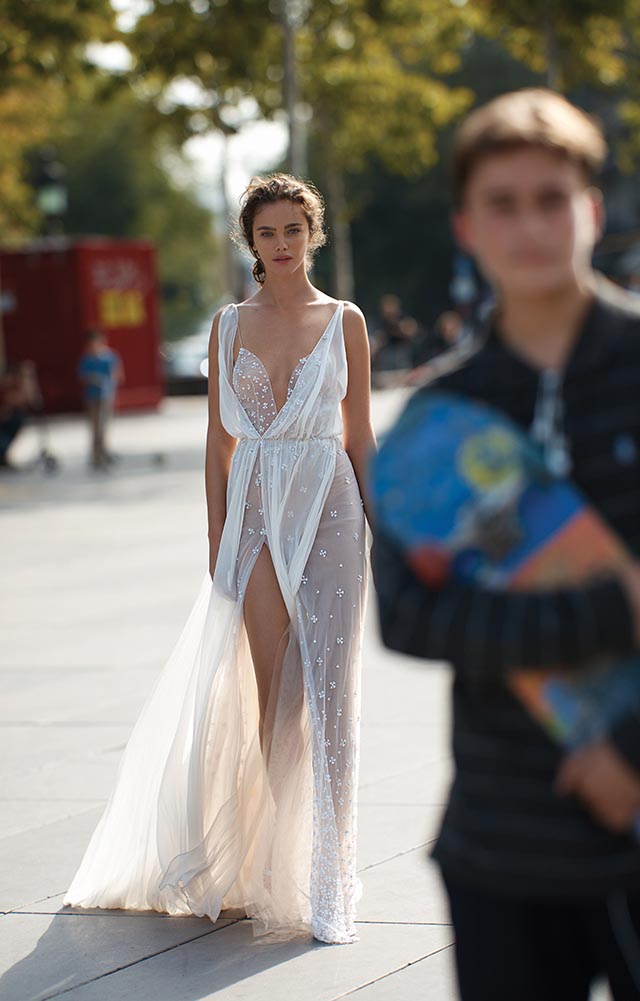 liz martinez wedding dresses spaghetti straps illusion appliqued side split bohemian bridal gowns backless sexy beach wedding dress