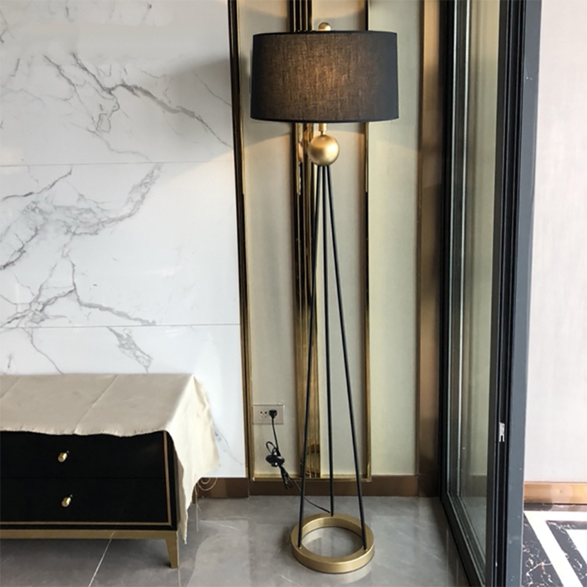 American Style Retro LED Iron Floor Lamps Bedroom Living Room Standing Lamp Hotel Decor Floor Light Fixtures Luminaire Lighting
American Style Retro LED Iron Floor Lamps Bedroom Living Room Standing Lamp Hotel Decor Floor Light Fixtures Luminaire Lighting