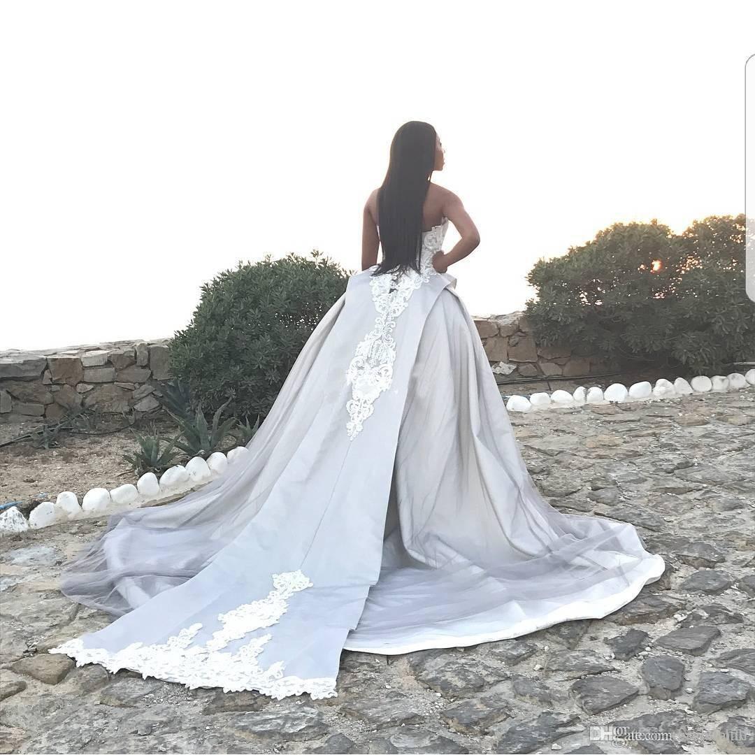 Plus Size Silver Evening Dresses With Overskirt Applique Satin Chapel Train Mermaid Prom Dress Dubai Arabic Formal Party Gowns Custom
