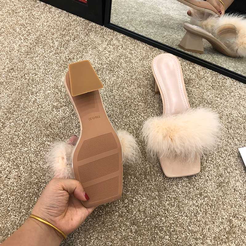 Summer Furry Fur Slides Fluffy Ostrich Fur Slippers Shoes Women Real Flip Flop Indoor/Outdoor Sandals Woman Plush Shoes, White
Summer Furry Fur Slides Fluffy Ostrich Fur Slippers Shoes Women Real Flip Flop Indoor/Outdoor Sandals Woman Plush Shoes, White