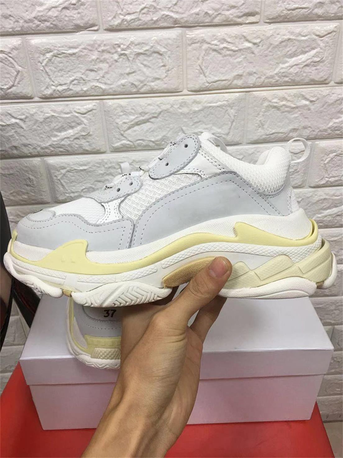 Deigner Oversized multimaterial women men sneakers with quilted washed vintage effect round shaped laces Complex sole sneakers, As pic
Deigner Oversized multimaterial women men sneakers with quilted washed vintage effect round shaped laces Complex sole sneakers, As pic