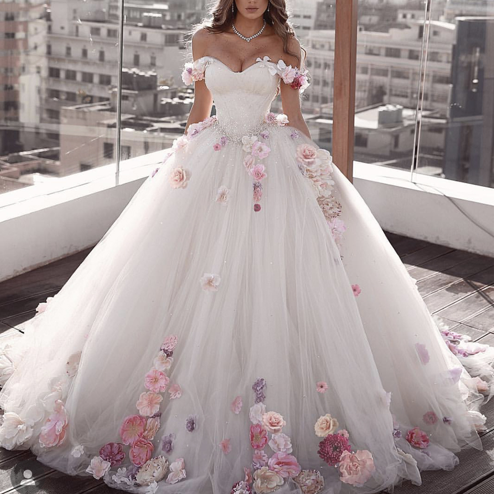 Wedding Dresses 2019 Sweetheart Neckline Beaded Sequins Hand Made Flowers 3D Flowers Arabic Bridal Dresses Gowns Vestidos, White
Wedding Dresses 2019 Sweetheart Neckline Beaded Sequins Hand Made Flowers 3D Flowers Arabic Bridal Dresses Gowns Vestidos, White