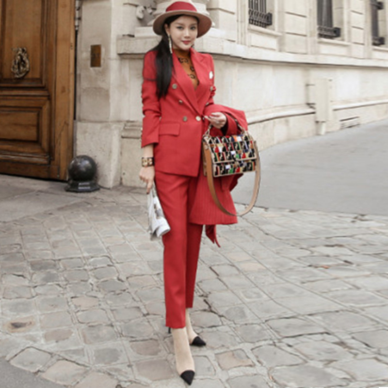 New high-quality suit female temperament small suit fashion handsome red white black professional slim two-piece
New high-quality suit female temperament small suit fashion handsome red white black professional slim two-piece