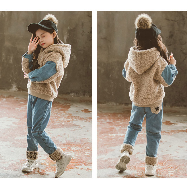 Kids Brand Clothing Suit Girls Luxury Warm Clothing Sets Letter and Star Print Two-piece Sets New Fashion Styel Sportswear 2020 Autumn, Pink
Kids Brand Clothing Suit Girls Luxury Warm Clothing Sets Letter and Star Print Two-piece Sets New Fashion Styel Sportswear 2020 Autumn, Pink