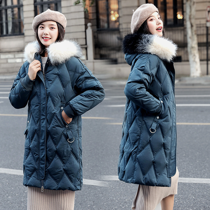 2019 New Bread Clothes Mid-long Knee-Crossing Korean Edition Fall and Winter Thickened Big Hair Collar Coat Tide, Black
2019 New Bread Clothes Mid-long Knee-Crossing Korean Edition Fall and Winter Thickened Big Hair Collar Coat Tide, Black