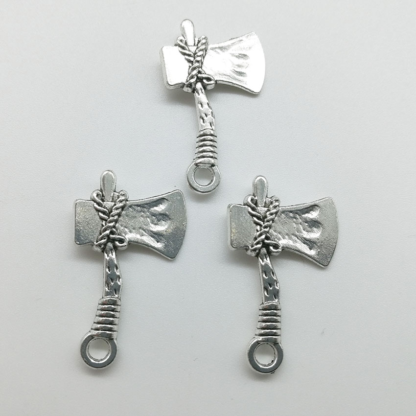 100pcs/Lot Hand Axe Alloy Charms Pendant Retro Jewelry DIY Keychain Ancient Silver Pendant For Bracelet Earrings Necklace 28*17mm
100pcs/Lot Hand Axe Alloy Charms Pendant Retro Jewelry DIY Keychain Ancient Silver Pendant For Bracelet Earrings Necklace 28*17mm