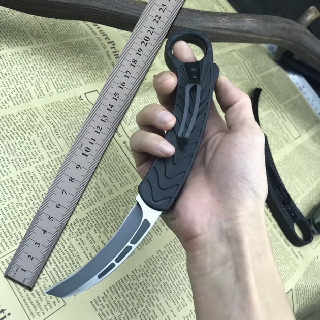 BM Karambit automatic bird claw knife D2 blade aluminum handle double action outdoor cold steel camping EDC survival AUTO knife C07 UTX 85
BM Karambit automatic bird claw knife D2 blade aluminum handle double action outdoor cold steel camping EDC survival AUTO knife C07 UTX 85