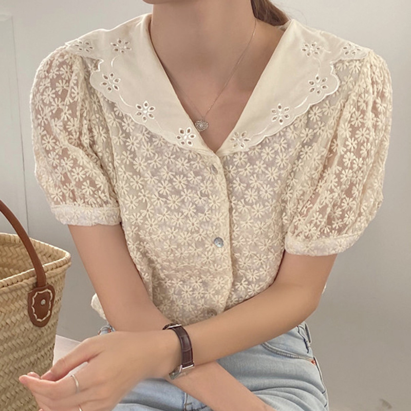 MATAKAWA Lace Single Breasted Top Korea Chic Gentle Turn-down Collar Women Shirt Splicing Hollow Blouse Short Sleeve Blusas, Black
MATAKAWA Lace Single Breasted Top Korea Chic Gentle Turn-down Collar Women Shirt Splicing Hollow Blouse Short Sleeve Blusas, Black