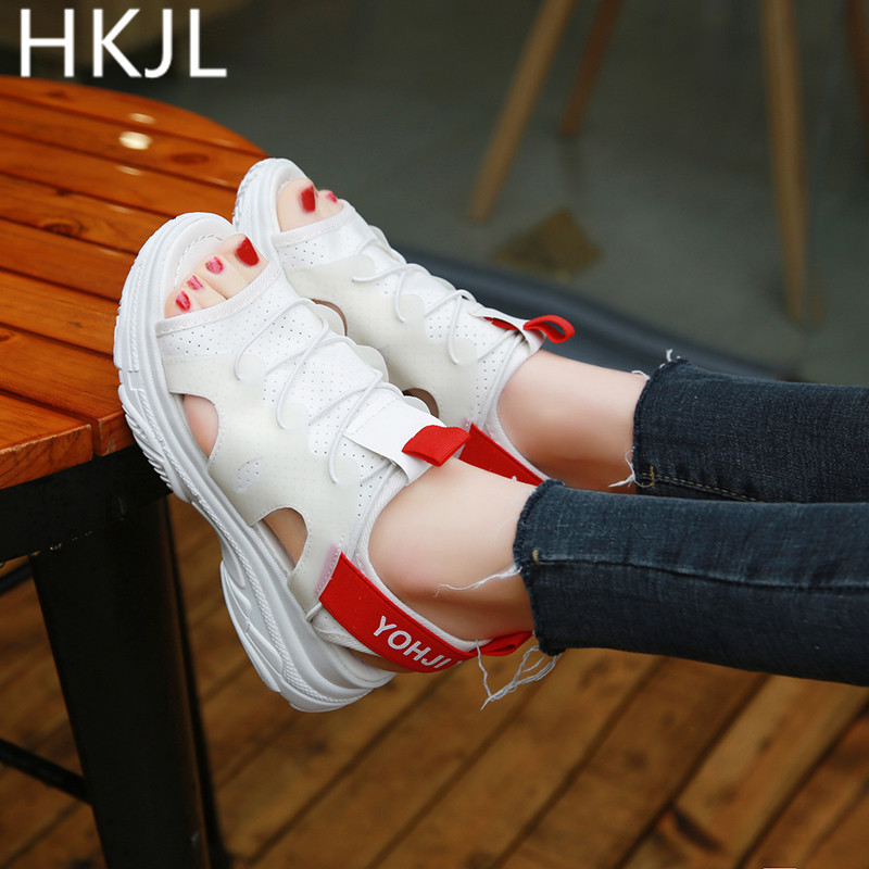 HKJL 2020 summer new sports and leisure sandal female flat bottom go with muffin fish mouth student flat bottom sandal A100, Black 
HKJL 2020 summer new sports and leisure sandal female flat bottom go with muffin fish mouth student flat bottom sandal A100, Black