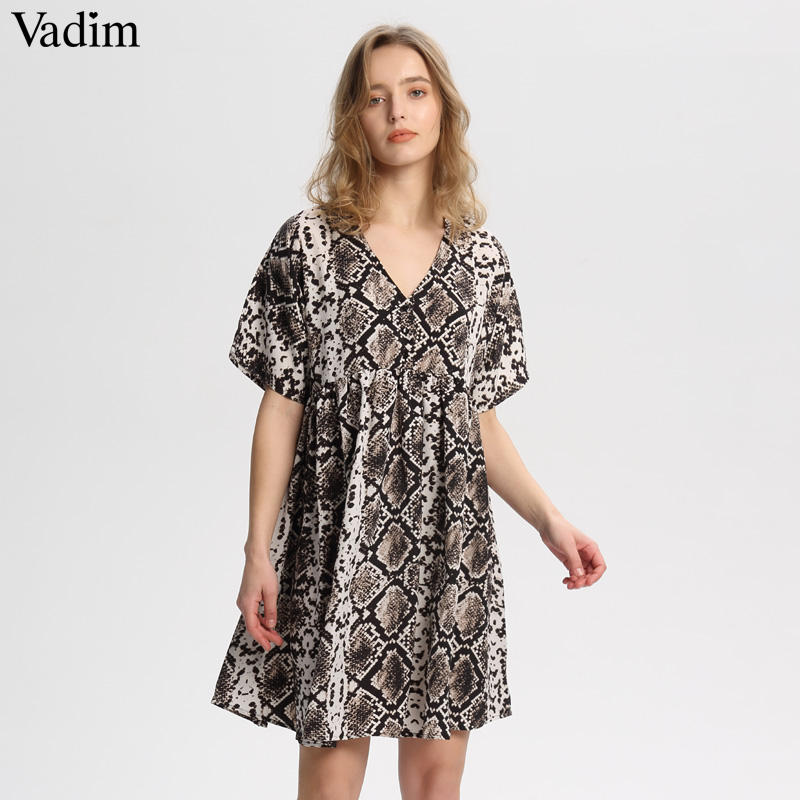 Women stylish snake print mini dress V neck short sleeve straight pleated female casual loose cute dresses vestidos QA535, As picture
Women stylish snake print mini dress V neck short sleeve straight pleated female casual loose cute dresses vestidos QA535, As picture
