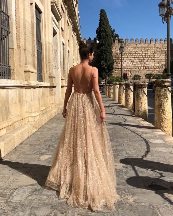 Sexy Sparkly Sequins Evening Dresses 2019 Deep V Neck Sleeveless Floor Length Party Dresses Girls Pageant Dresses Cheap Prom Gowns