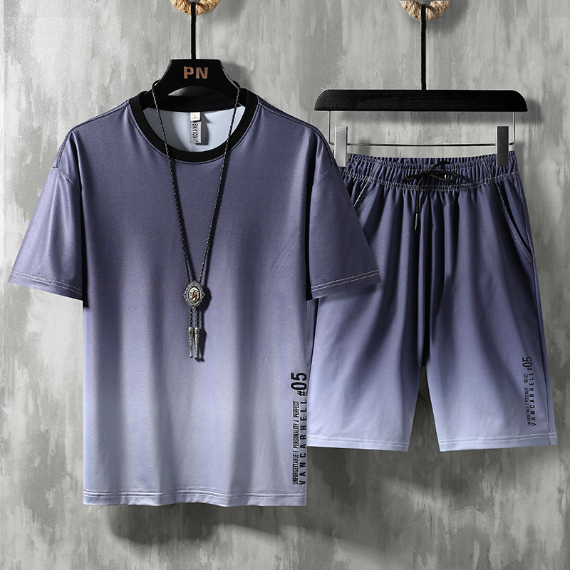 Men's Gradient Color Summer Tracksuit: 2-Piece T-Shirt + Shorts Set, Sportswear