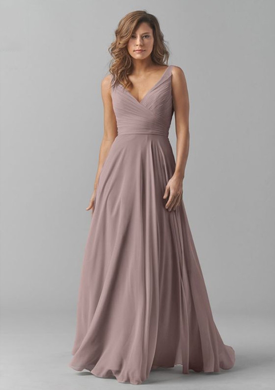 2025 Vintage A-line Floor Length Bridesmaid Dresses V-Neck Wedding Party Dress Pleat Chiffon Sleeveless